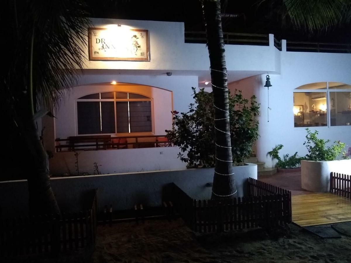 德雷克住宿加早餐旅馆 比亚米尔港 外观 照片